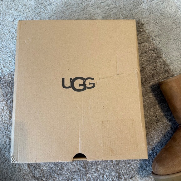 UGG Classic Short II Boots Chestnut Suede Shearling 1016223 Womens 7 - Picture 14 of 16